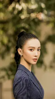 乐鱼官网-今晨突围战来临，里昂围绕欧冠复出首秀，底气十足，赛程密集仍需轮换(今天凌晨欧冠比赛比分)