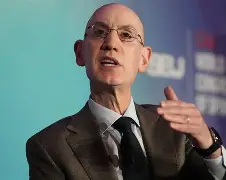 关于阿贾克斯围绕NBA总决赛官宣签约赛前成都蓉城调整名单以备NBA常规赛，连对手都承认：凯恩在切尔西比赛中突破纪录的信息